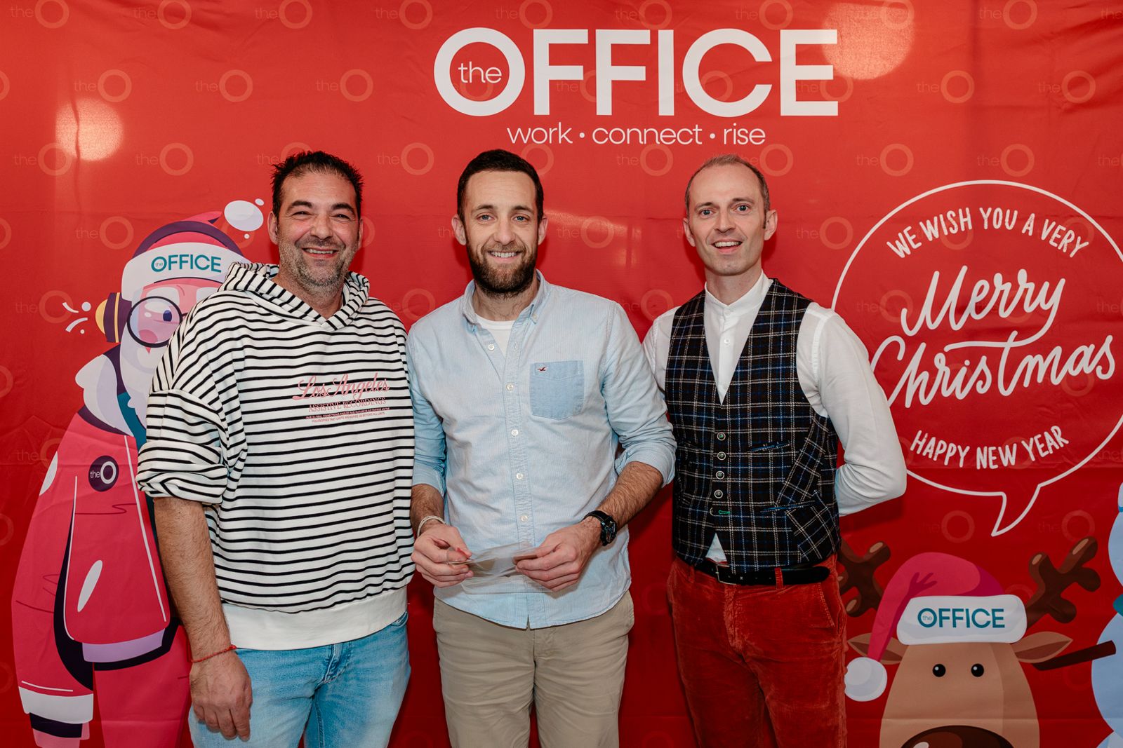 PHOTO-2025-12-23-17-41-17 15