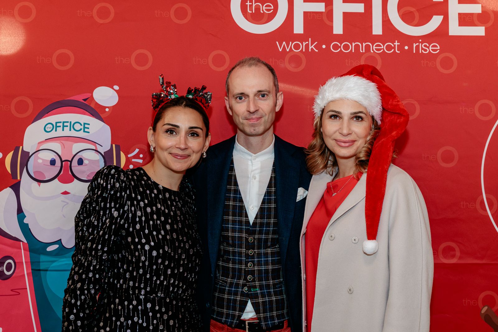 PHOTO-2025-12-23-17-41-17 21