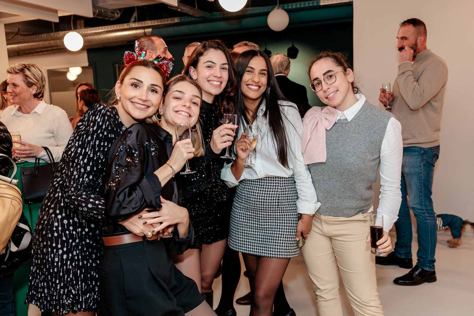 PHOTO-2025-12-23-17-41-17 4